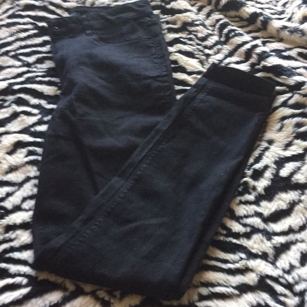 Forever 21 black skinny jeans